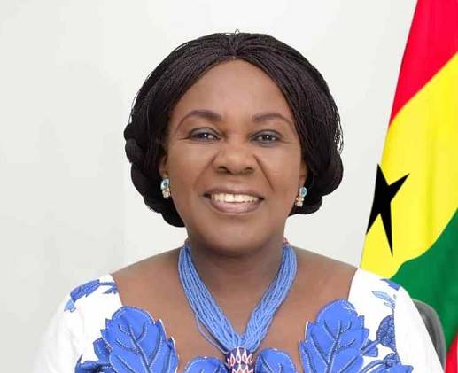 Ghana: Arrestation de la ministre de l’assainissement et des ressources en eau