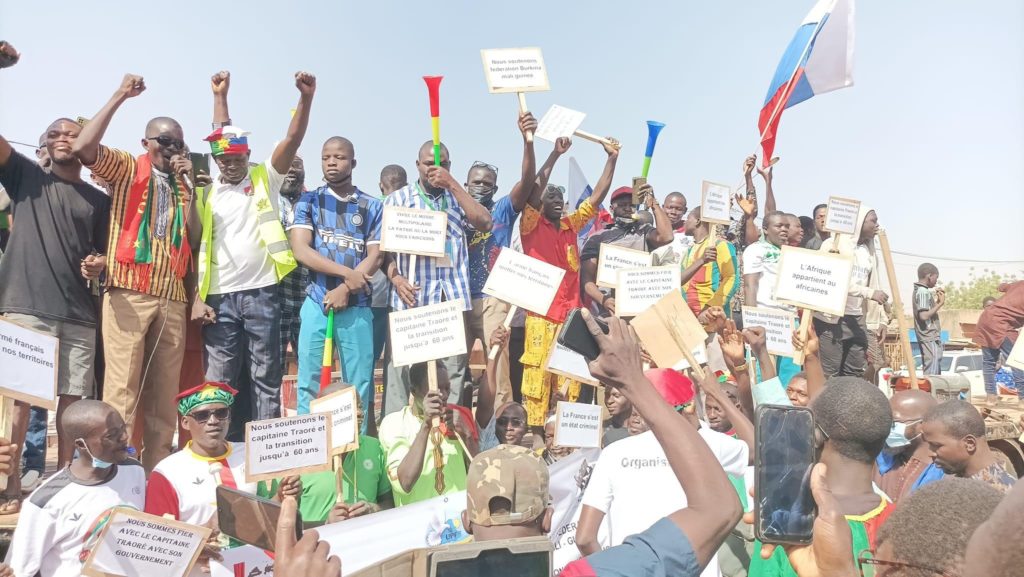 Burkina-Faso : Rassemblement massif en faveur de la Transition sous la leadership du Capitaine Ibrahim Traoré