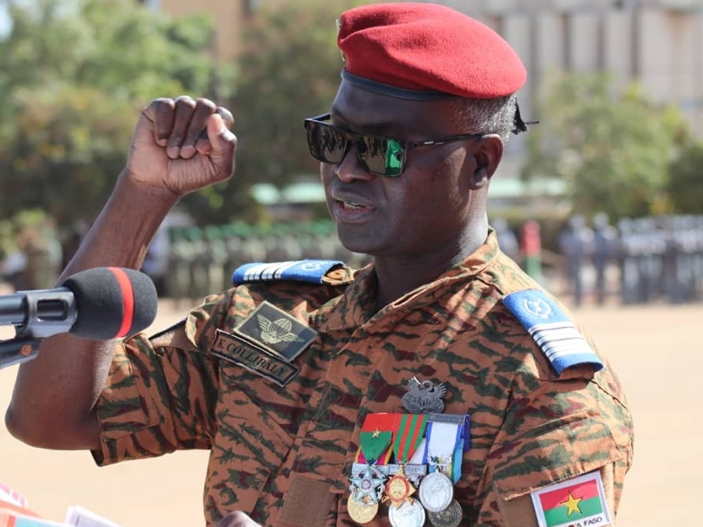 Burkina-Faso : Cérémonie de nomination du général de brigade Kassoum Coulibaly présidée par le Capitaine Ibrahim Traoré, Chef de l’État