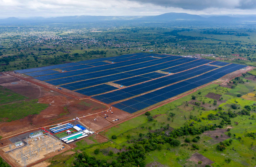 Mali : Reprise des travaux de construction de la centrale solaire de Kati.