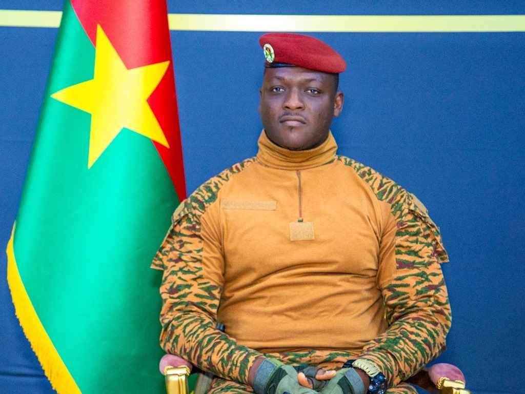 Burkina Faso : Le Capitaine Ibrahim Traoré, une icône du panafricanisme moderne